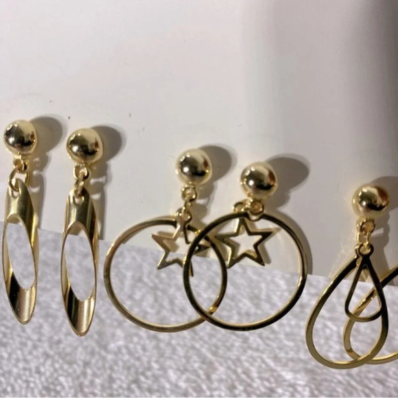 Vintage Gold Tone 4X Pierced Earrings Sets - Picture 1 of 8